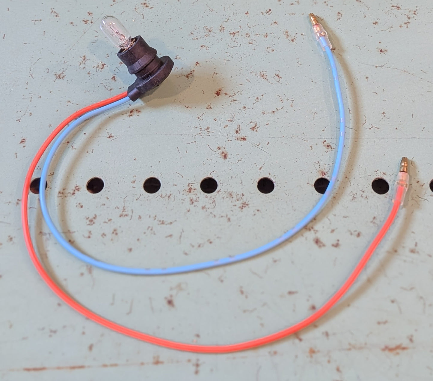 T10 Bulb Socket