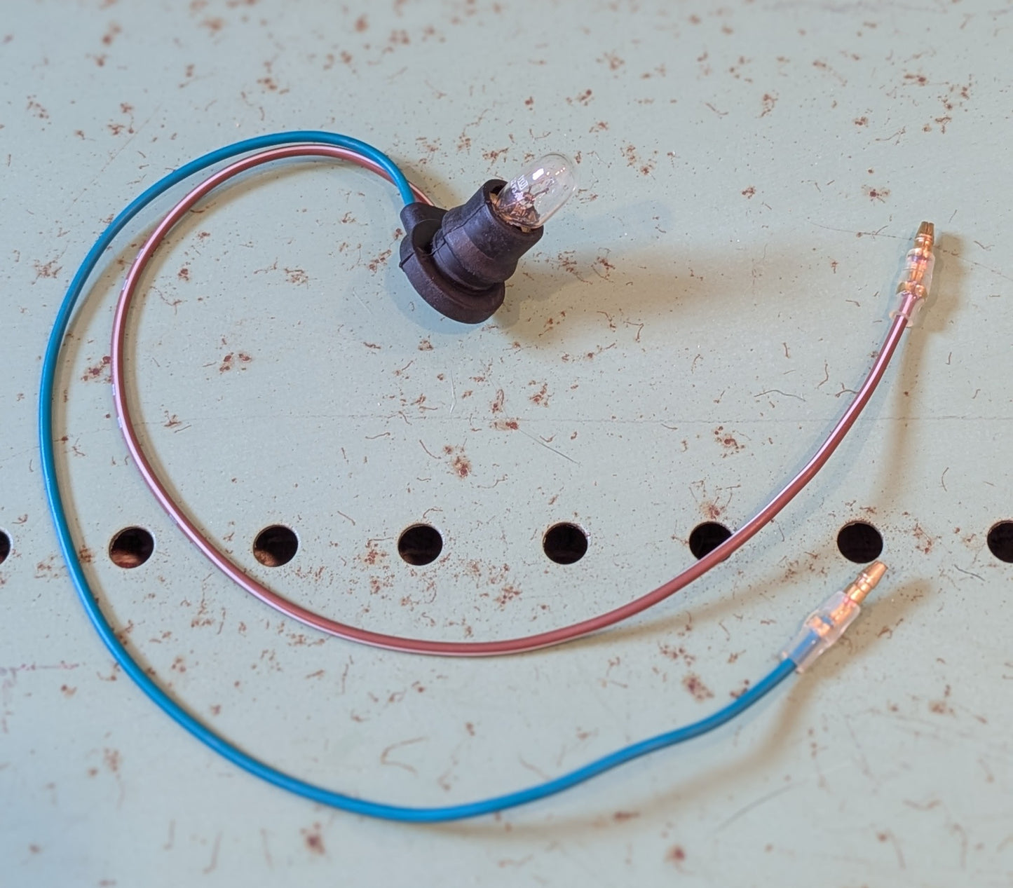 T10 Bulb Socket