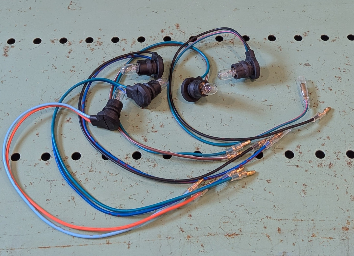 T10 Bulb Socket