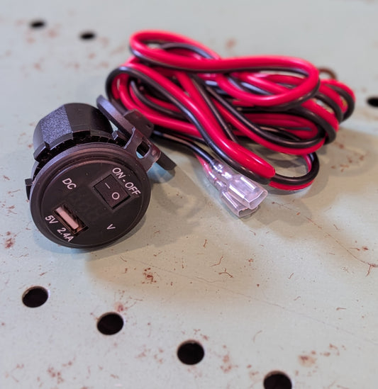 Combo USB Charger/Voltmeter